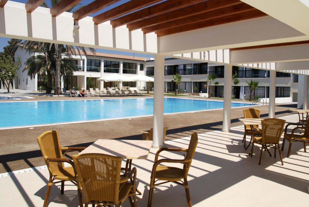 Royal Blue Hotel & Spa Geroskipou Exterior photo