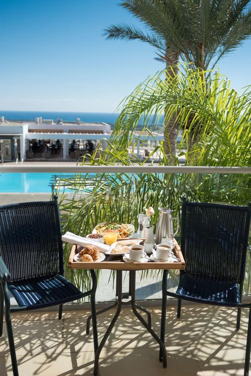 Royal Blue Hotel & Spa Geroskipou Exterior photo