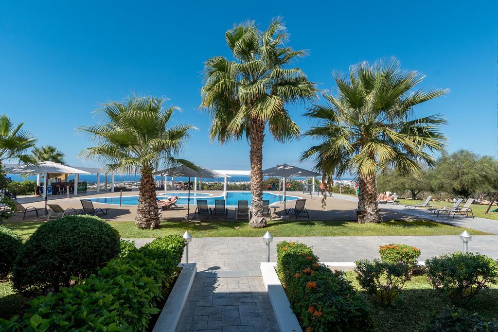 Royal Blue Hotel & Spa Geroskipou Exterior photo